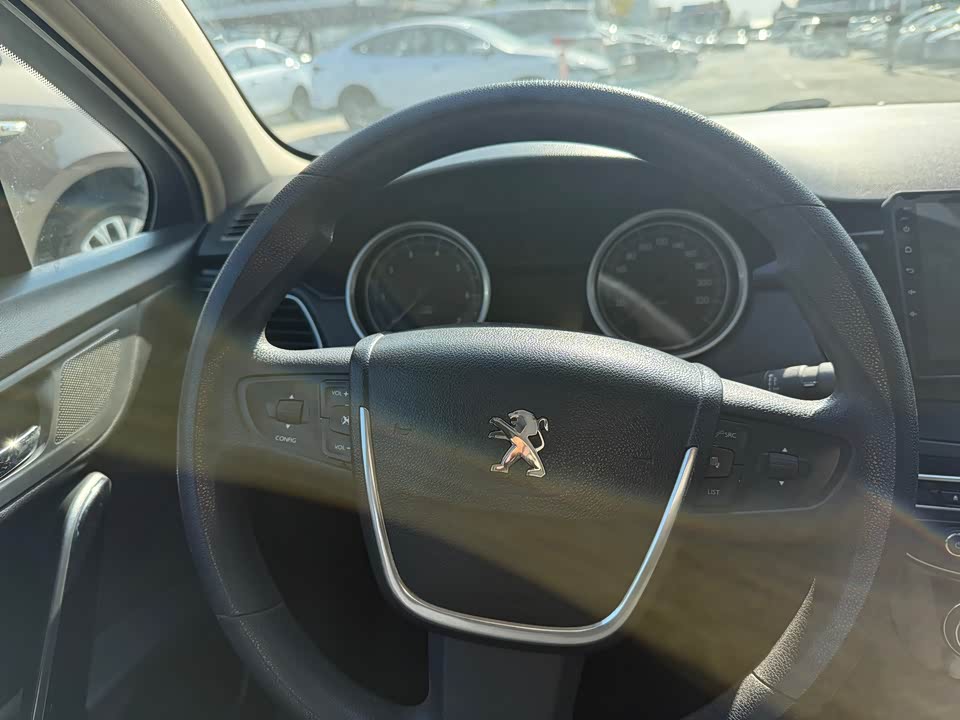 Peugeot 508