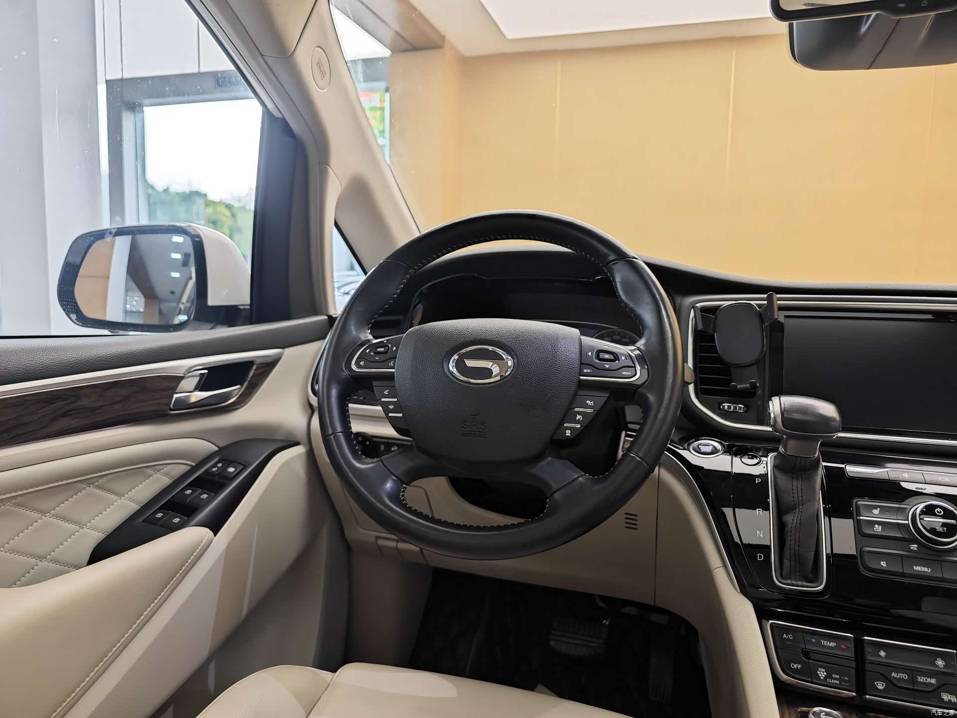 Trumpchi M8, 2018 15