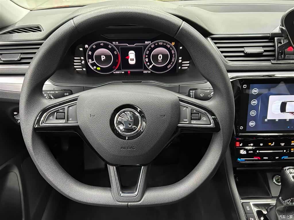 Skoda Superb, 2024 3