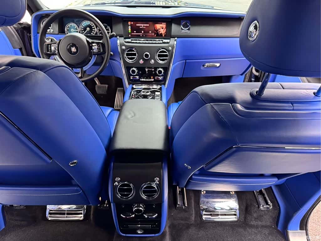 Rolls-Royce Cullinan, 2019 11