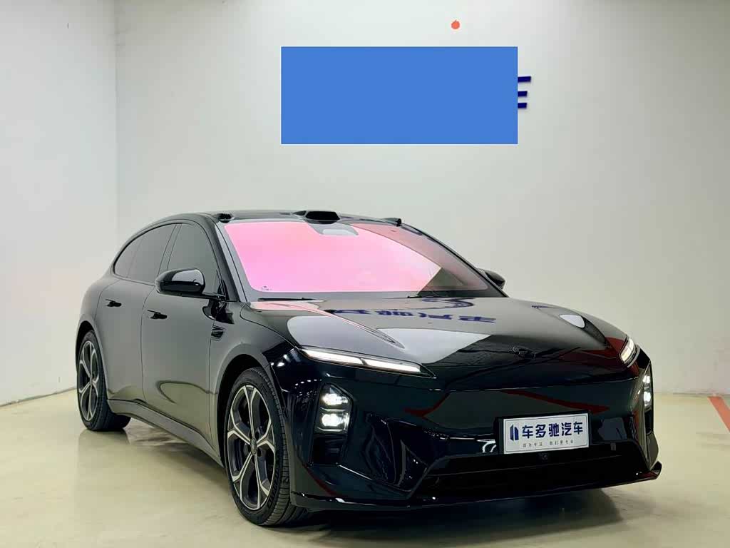 NIO ET5