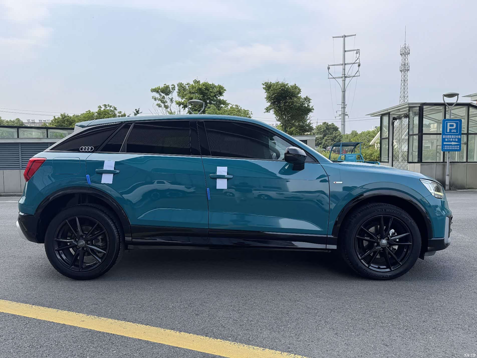 Audi Q2L, 2020 17