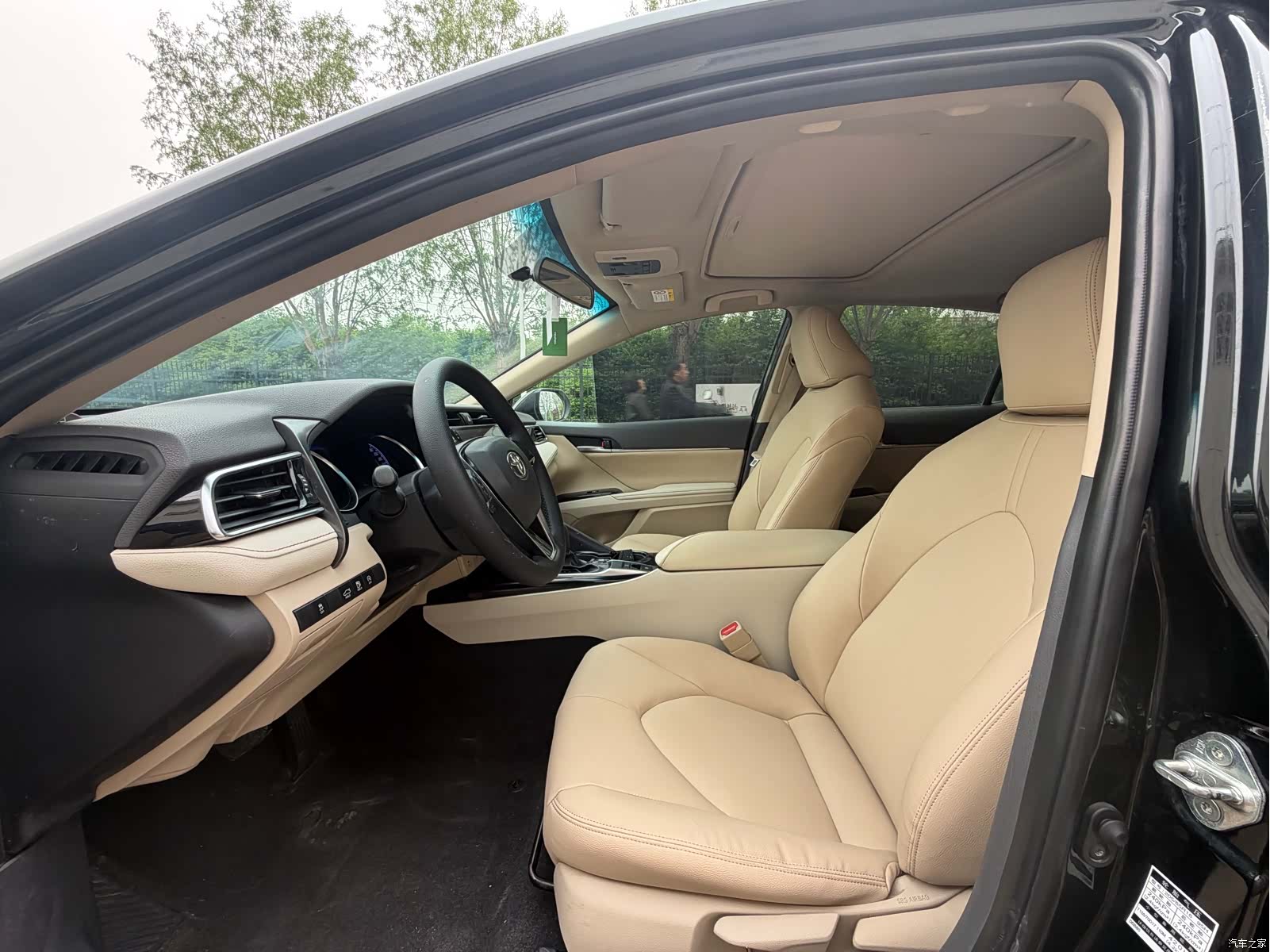 Toyota Camry, 2020 10