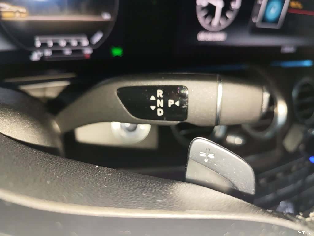 Mercedes-Benz E-Class, 2020 7