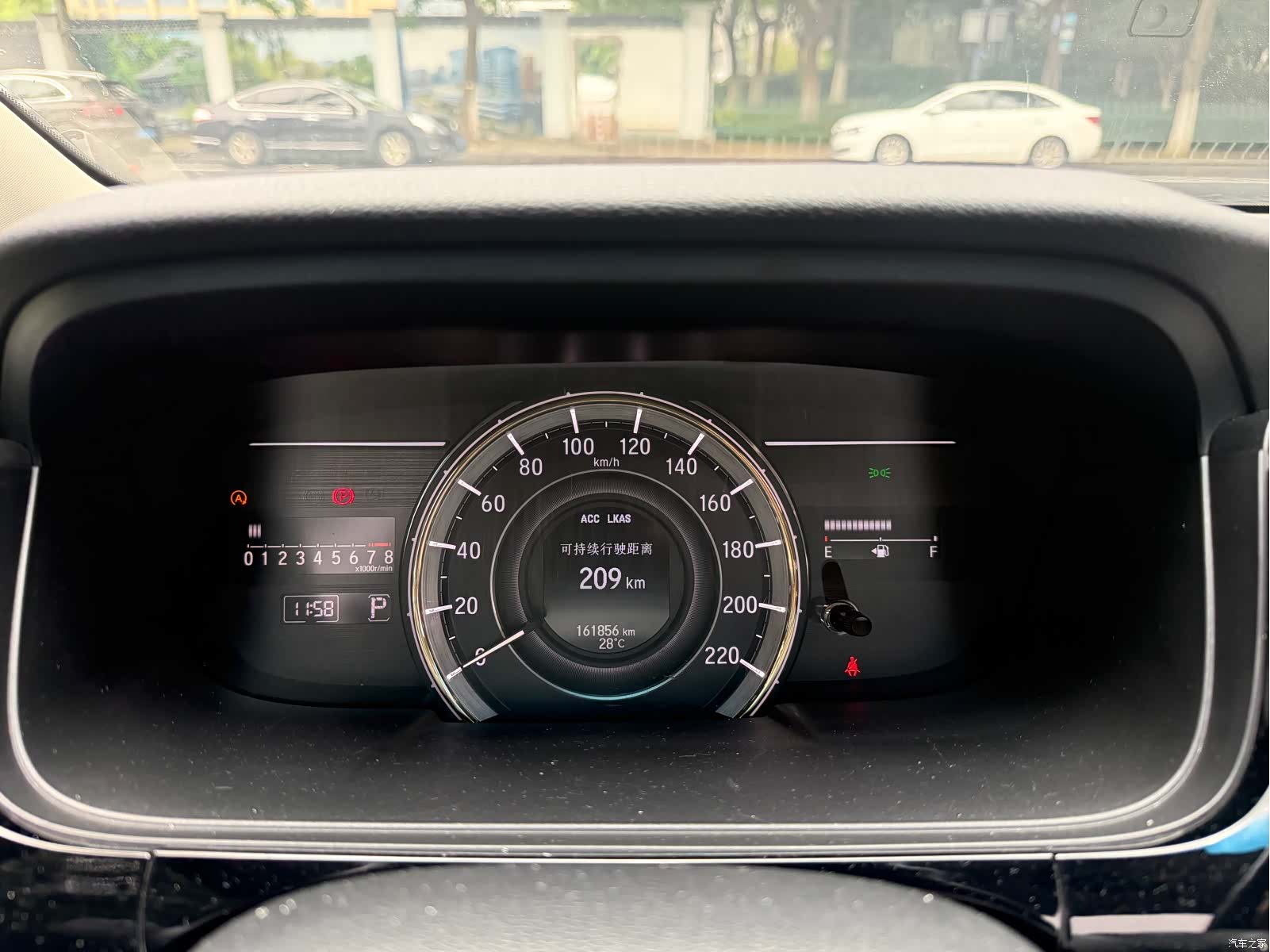 Honda Elysion, 2016 8