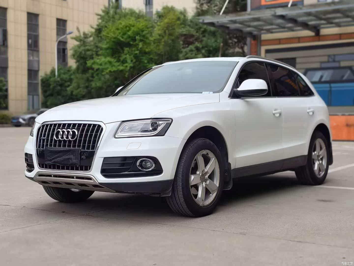 Audi Q5, 2013 1