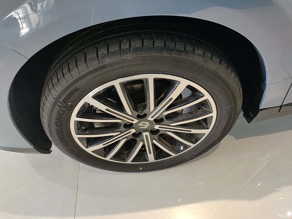 Leapmotor B10, 2025 23