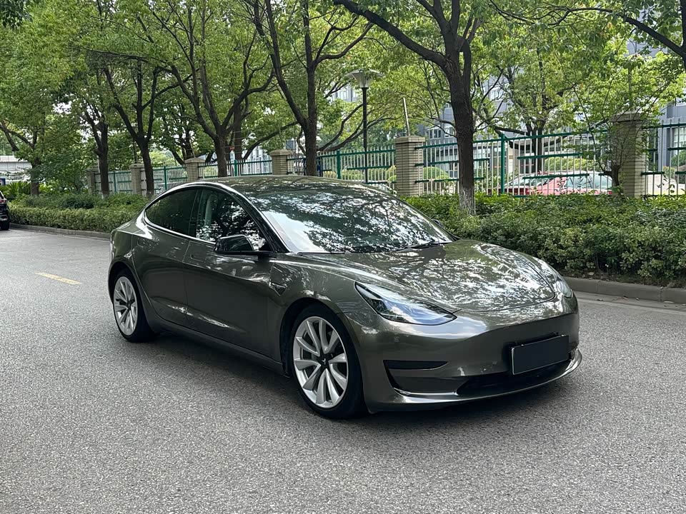 Tesla Model 3 Tesla Model 3