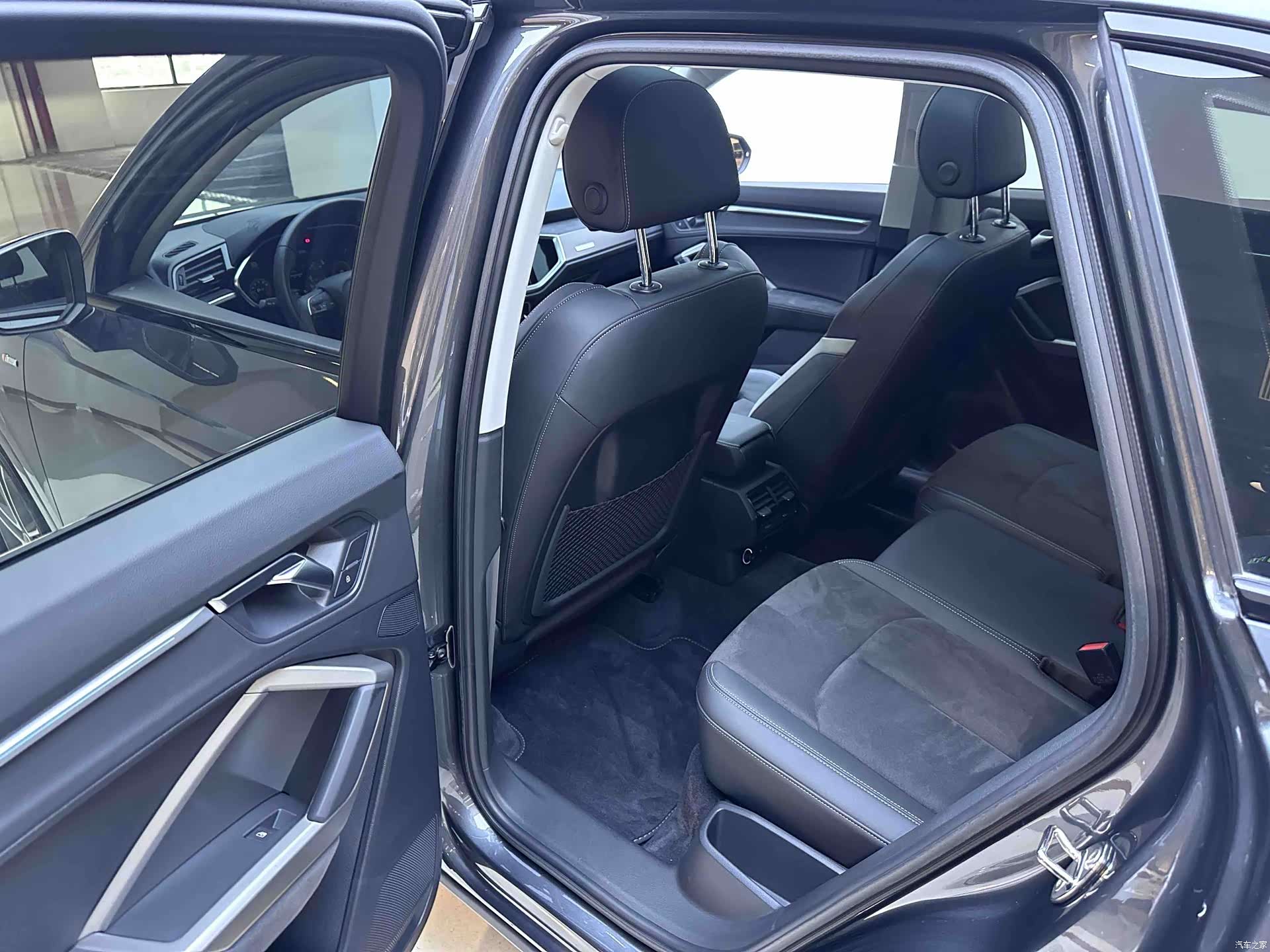Audi Q3, 2022 16