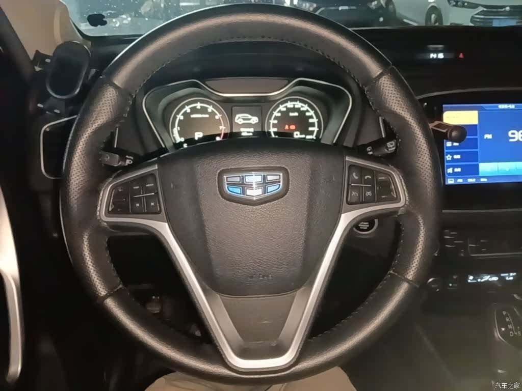Geely X6, 2018 11