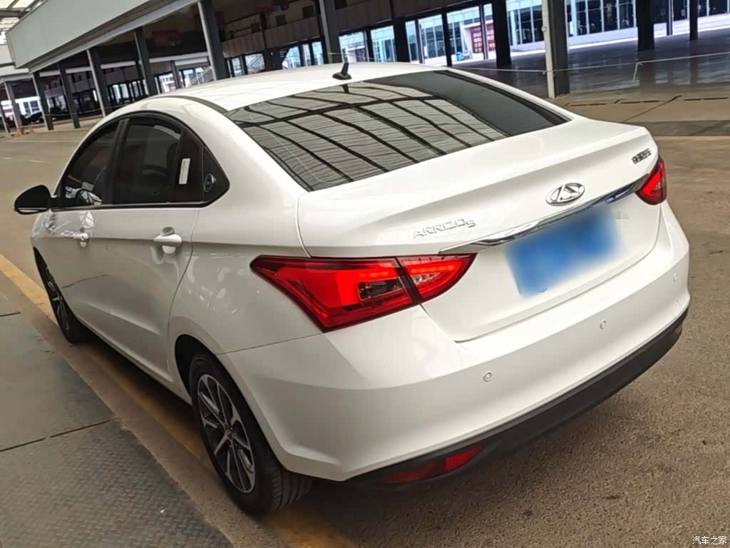 Chery 5, 2025 все фото