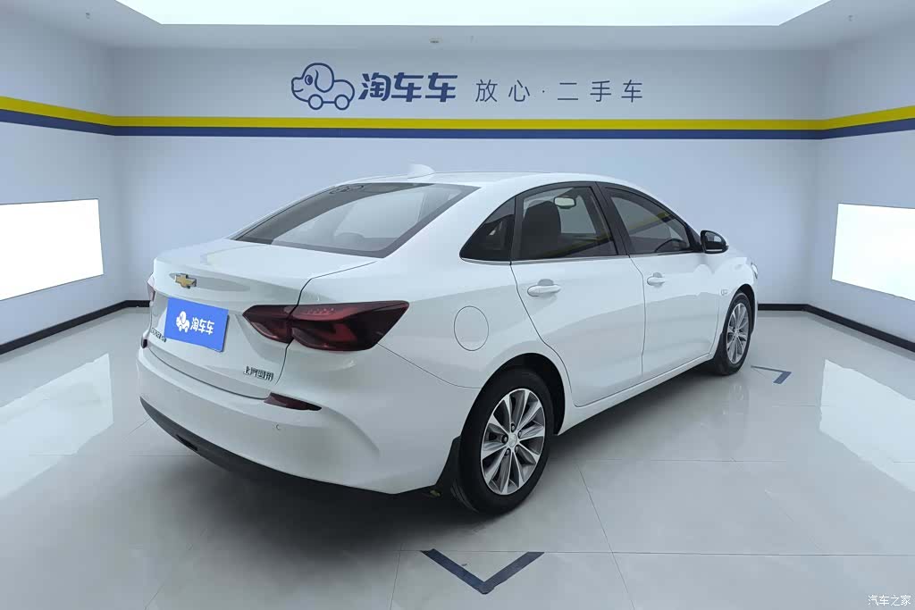 Chevrolet 320, 2021 3