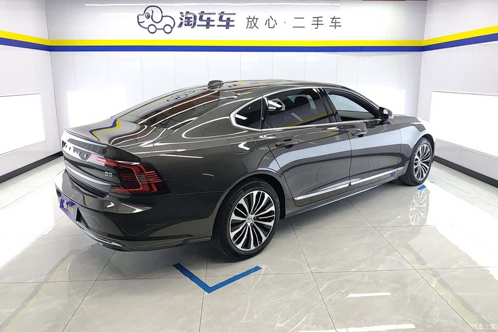 Volvo S90, 2023 3