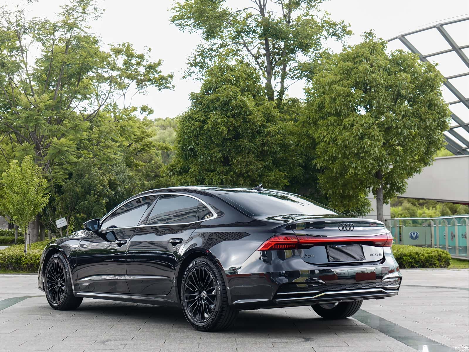 Audi A7L, 2024 4