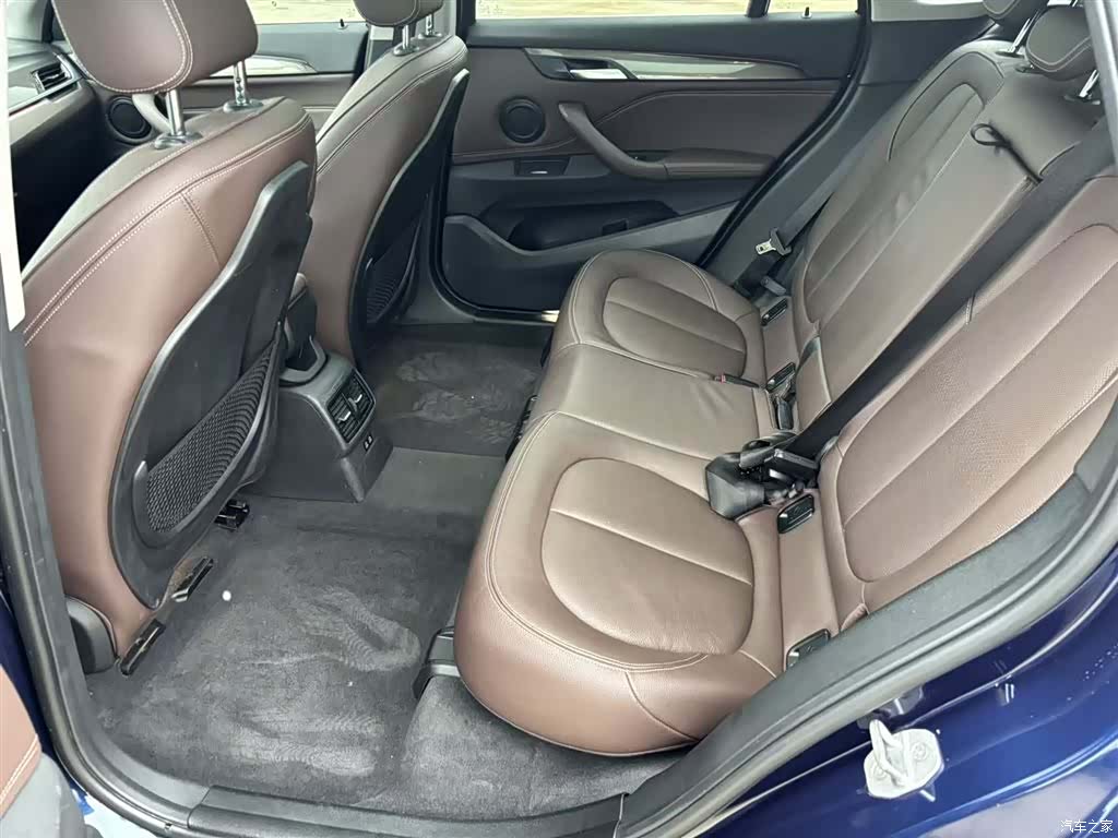 BMW X1, 2019 13
