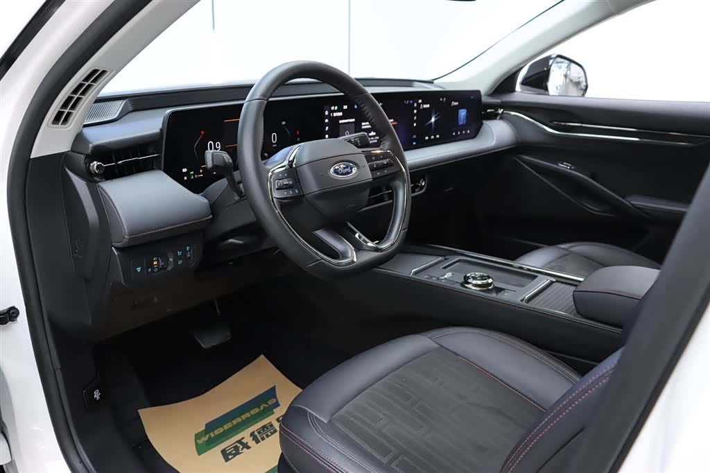 Ford Mondeo, 2024 15