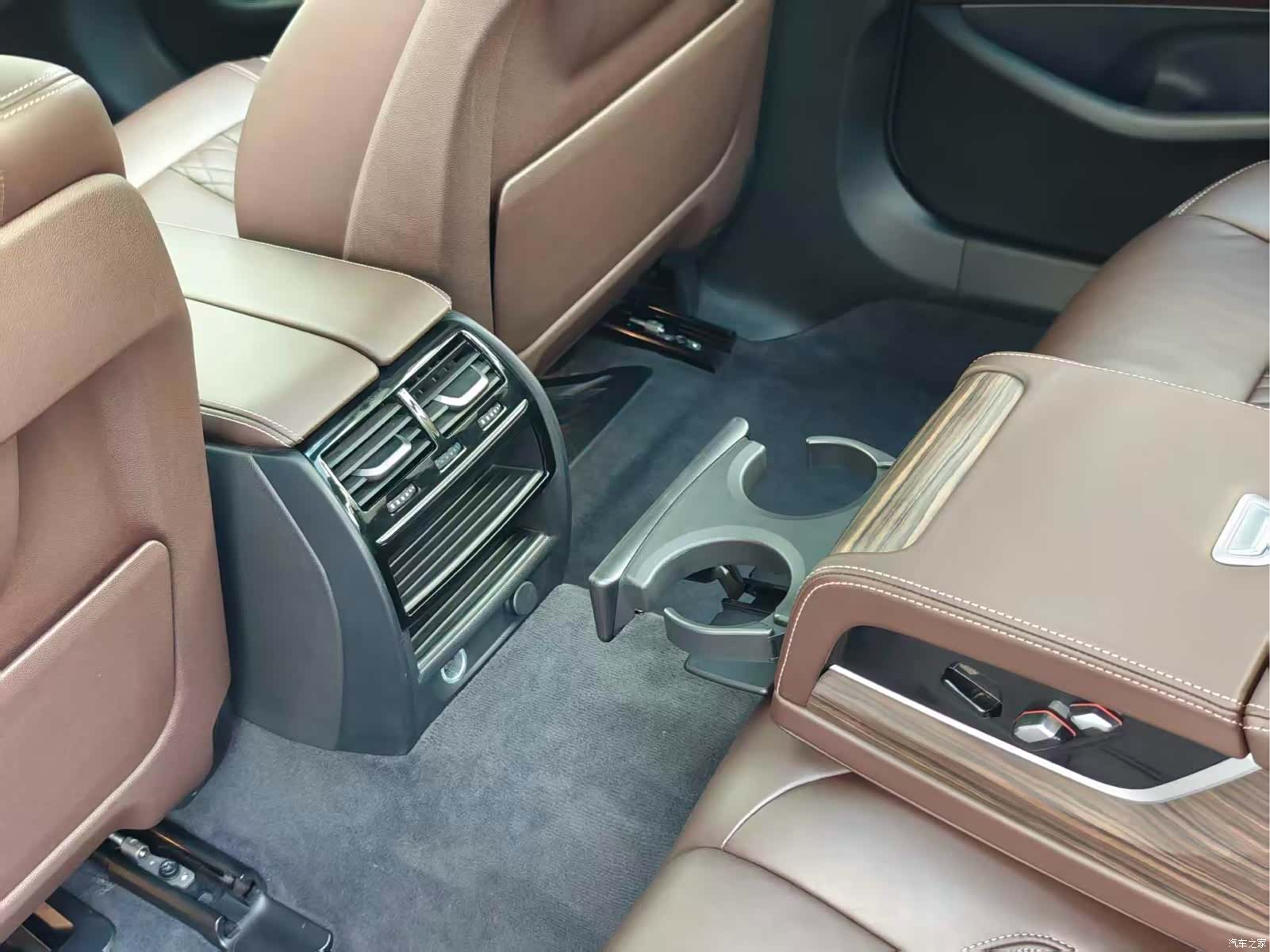BMW 5 Series, 2017 10