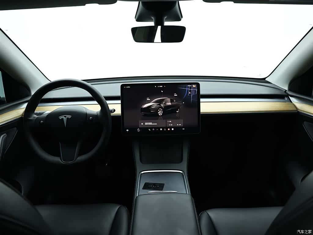 Tesla Model Y, 2022 17