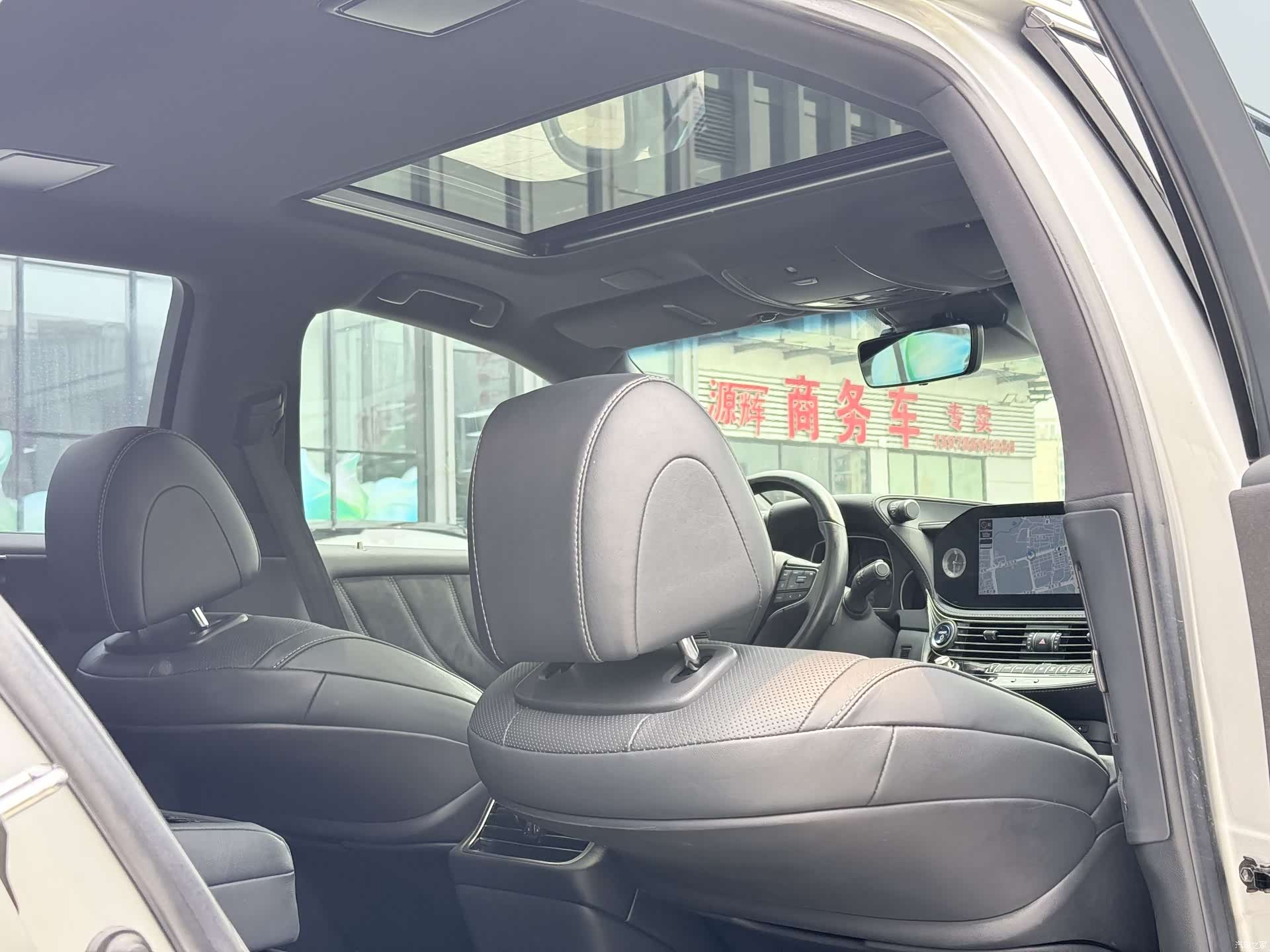 Lexus LS, 2021 16