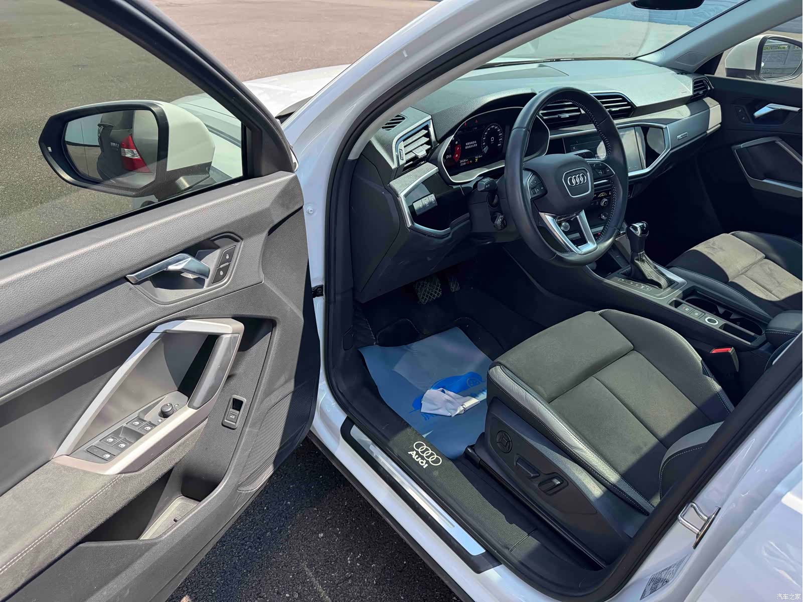 Audi Q3, 2022 7