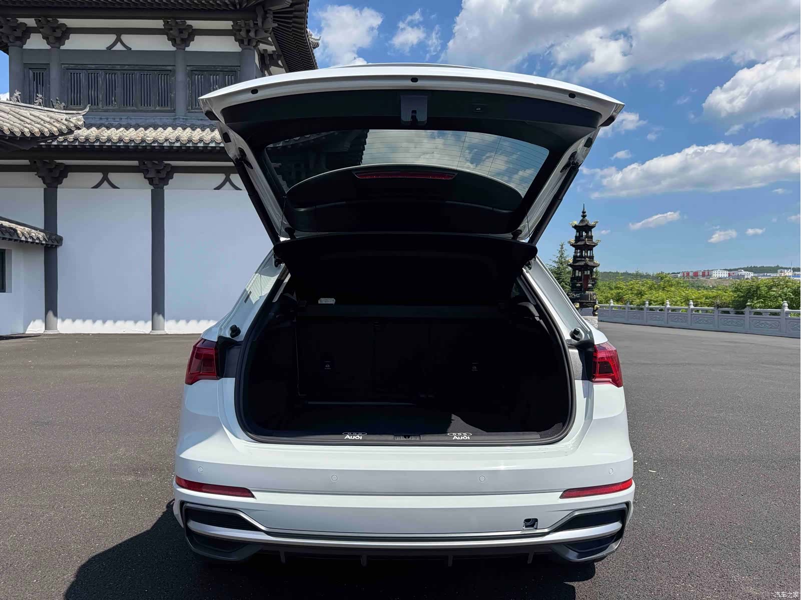 Audi Q3, 2022 20