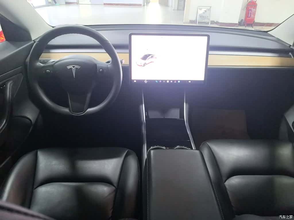 Tesla Model 3, 2020 10