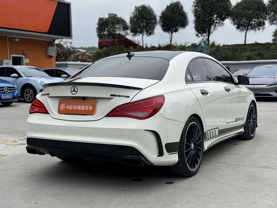 Mercedes-Benz CLA AMG