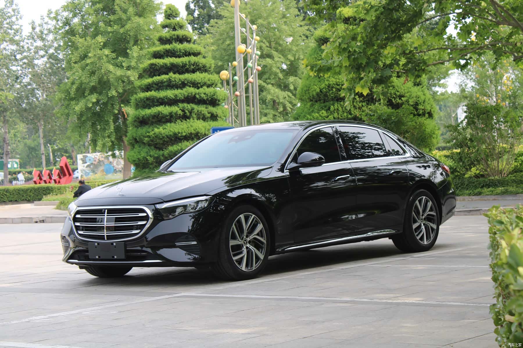 Mercedes-Benz E-Class, 2024 1