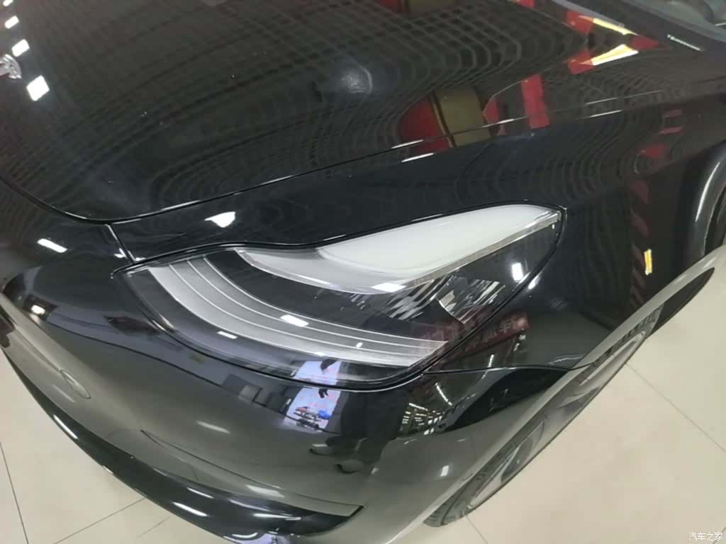 Tesla Model 3, 2020 24