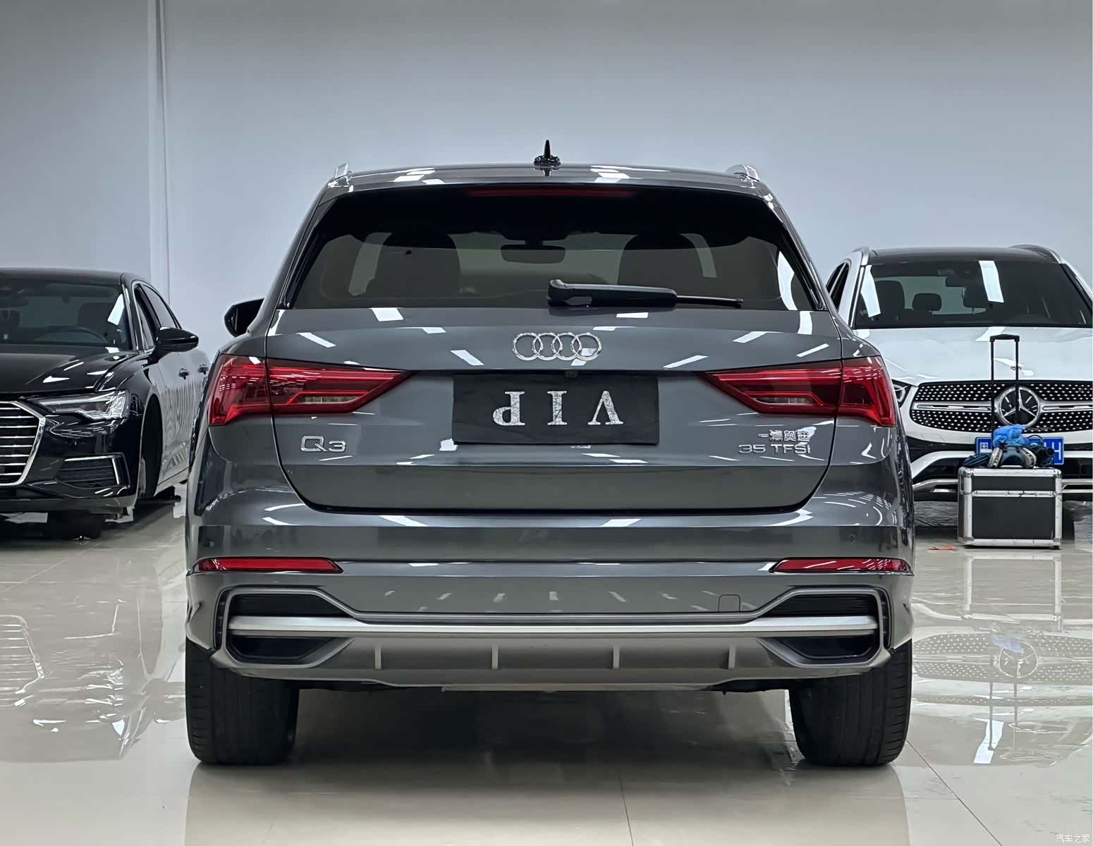 Audi Q3, 2022 4