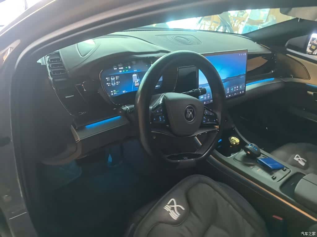 BYD Han, 2024 10