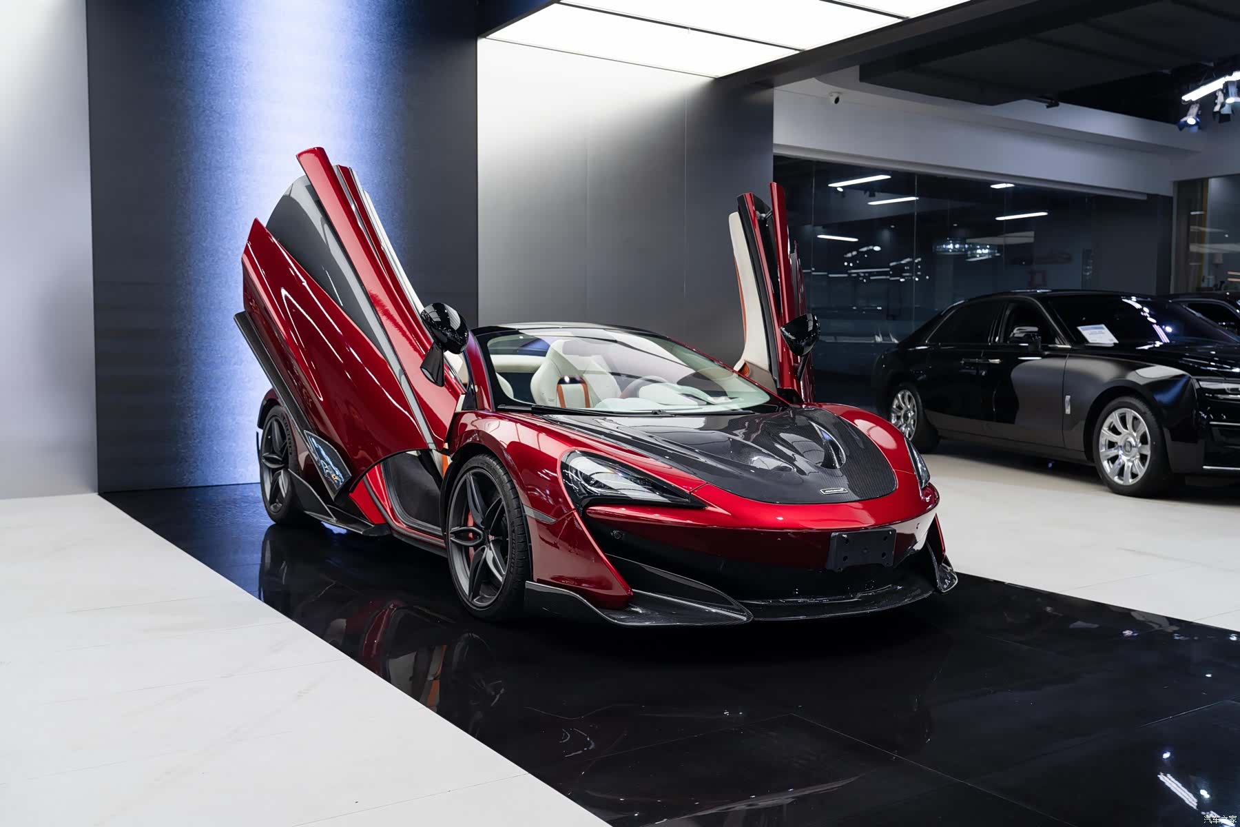 McLaren 570, 2019 3
