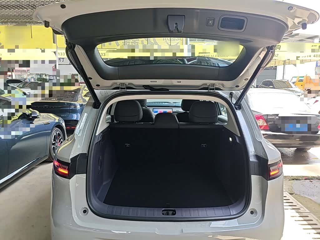 Leapmotor B10, 2025 19