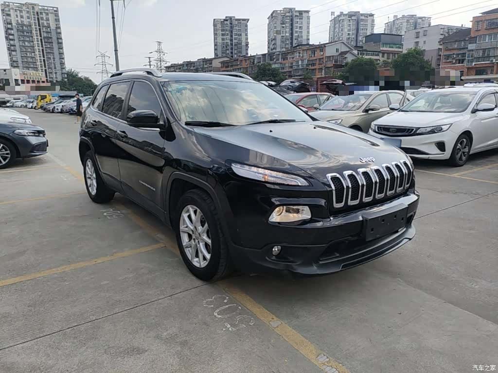 Jeep Cherokee, 2017 4