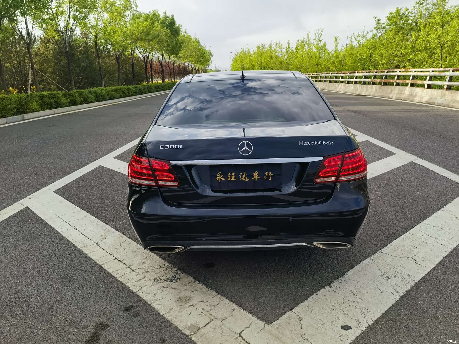 Mercedes-Benz E-Class, 2014 все фото
