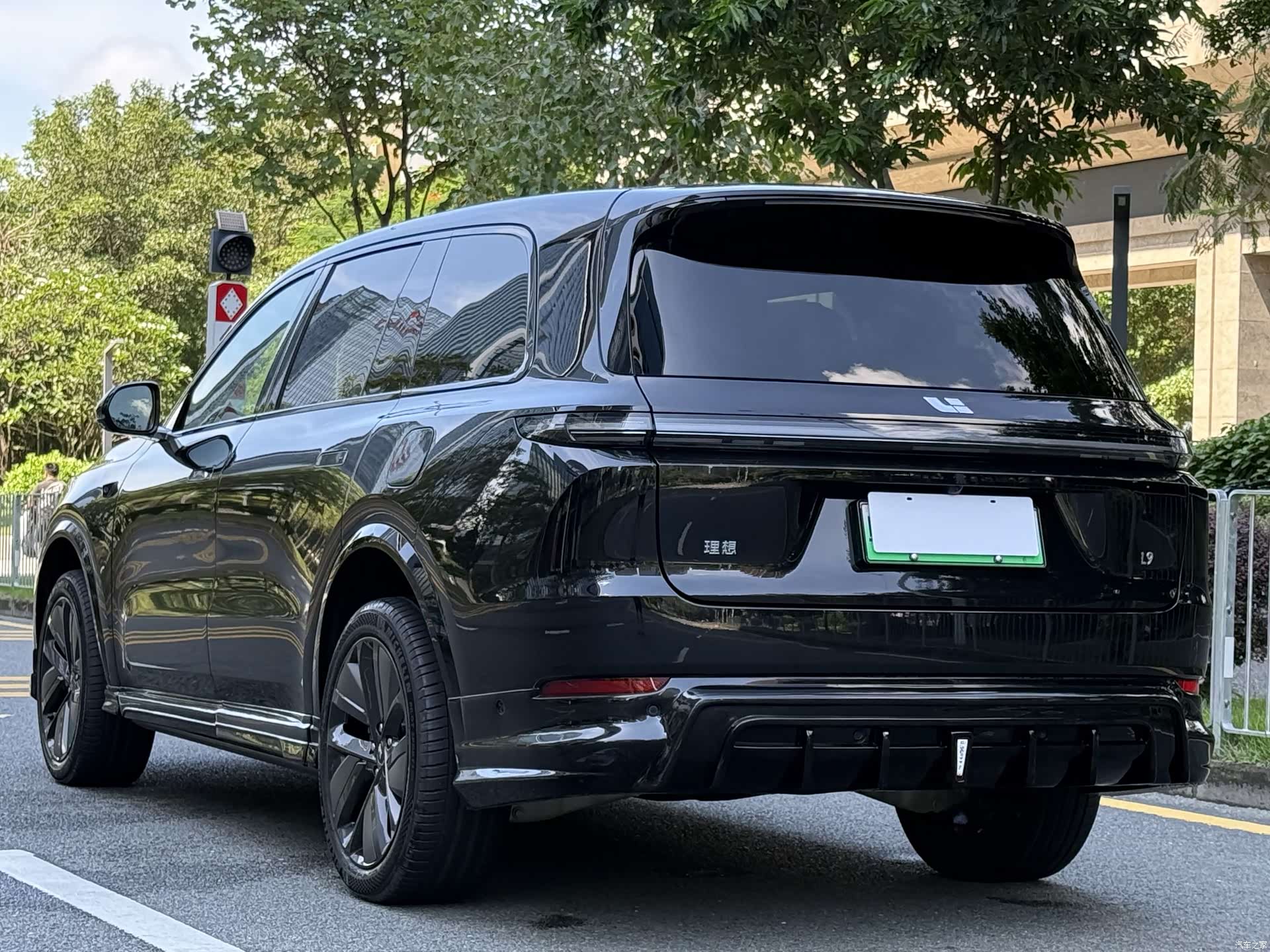 Li Auto L9, 2024 19