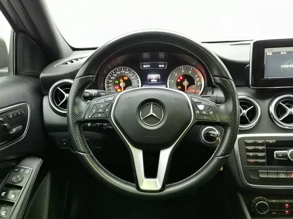 Mercedes-Benz Class A Mercedes-Benz Class A