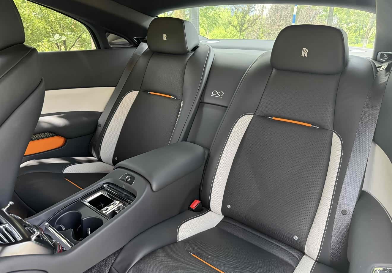Rolls-Royce Wraith, 2021 8