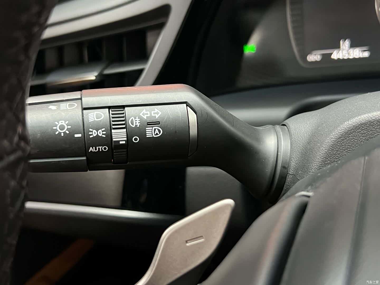 Lexus ES, 2023 23