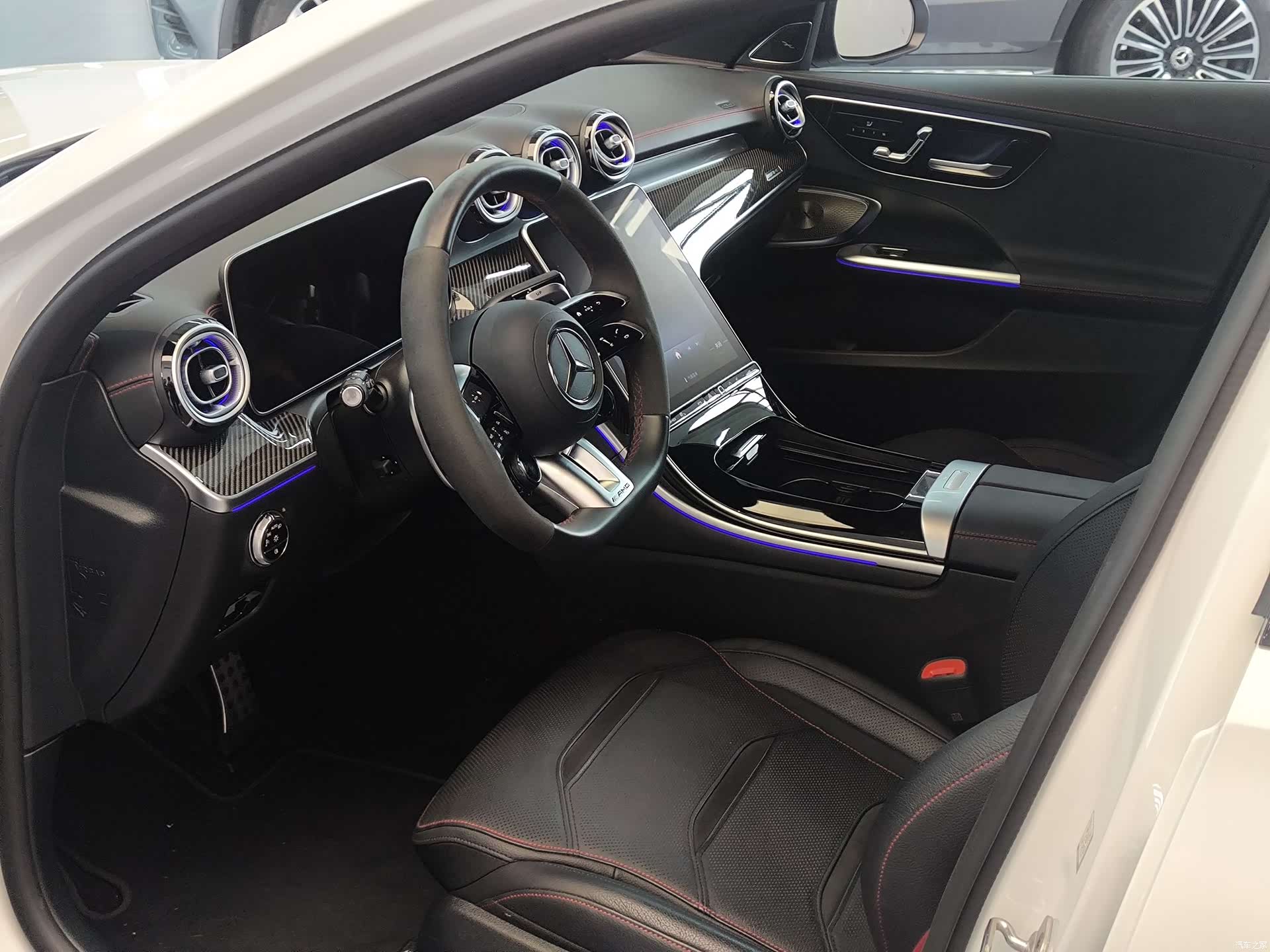 Mercedes-Benz C-Class, 2025 7