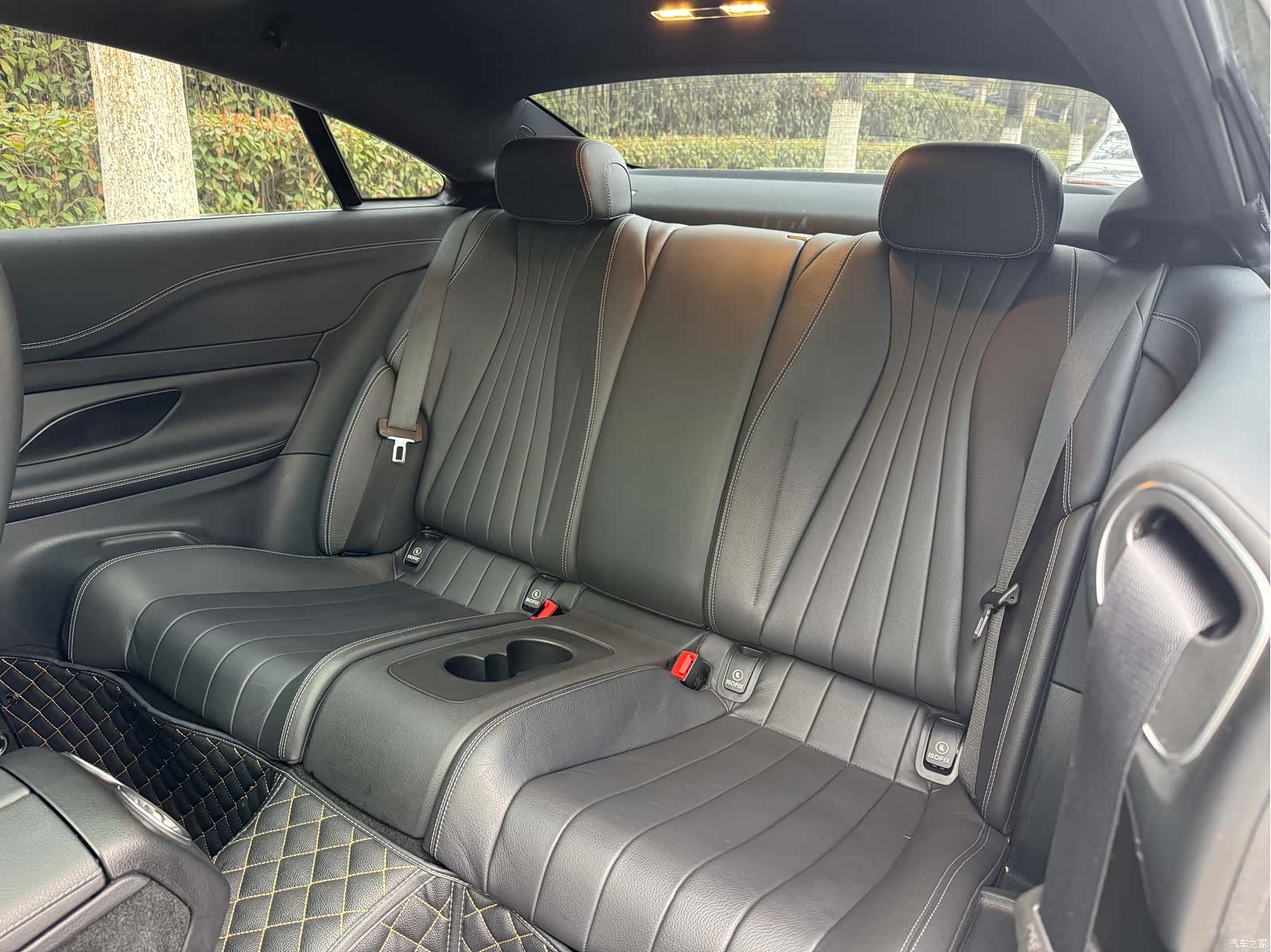 Mercedes-Benz E-Class, 2021 16