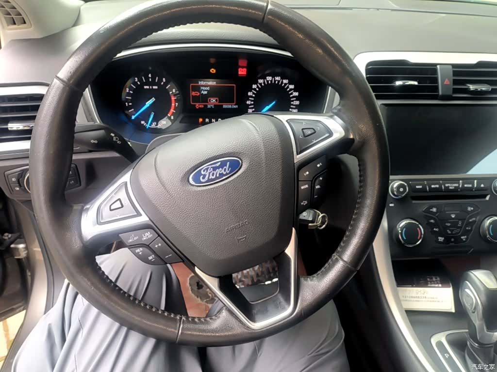 Ford Mondeo, 2016 10