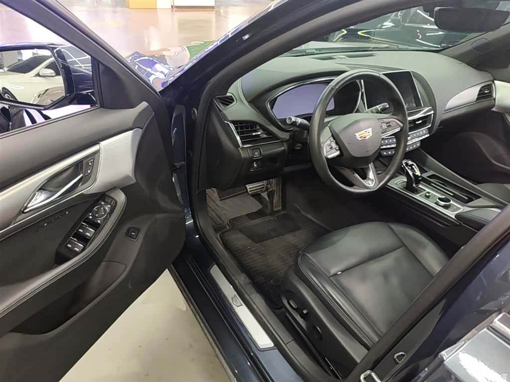 Cadillac CT5, 2022 16