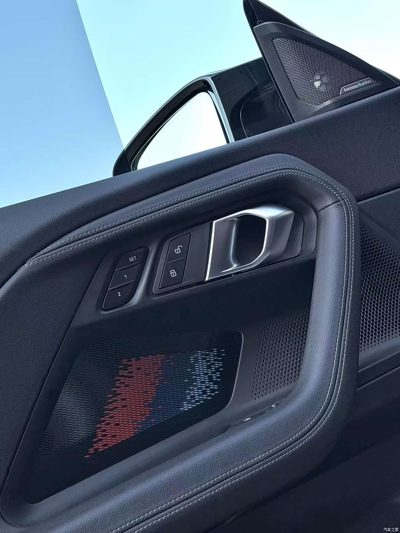 BMW M2, 2025 8