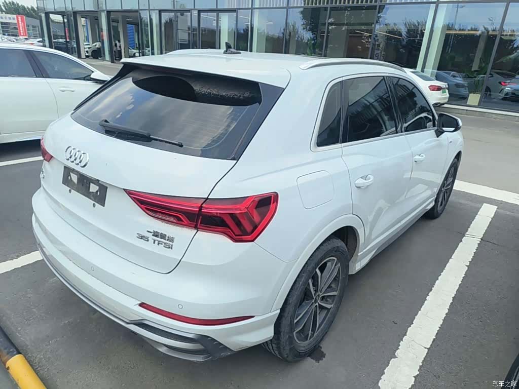 Audi Q3, 2022 7