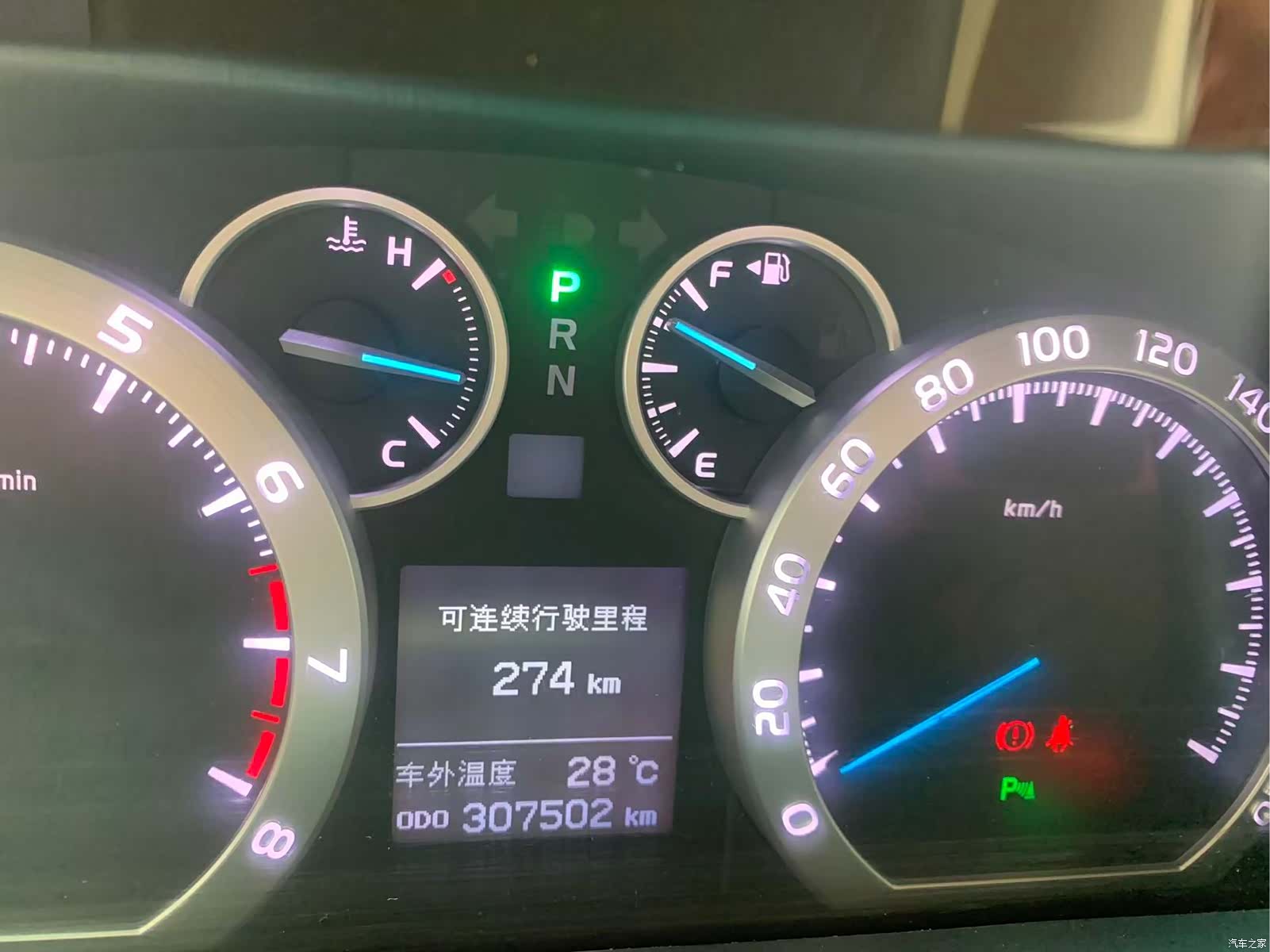 Toyota Alphard, 2011 12