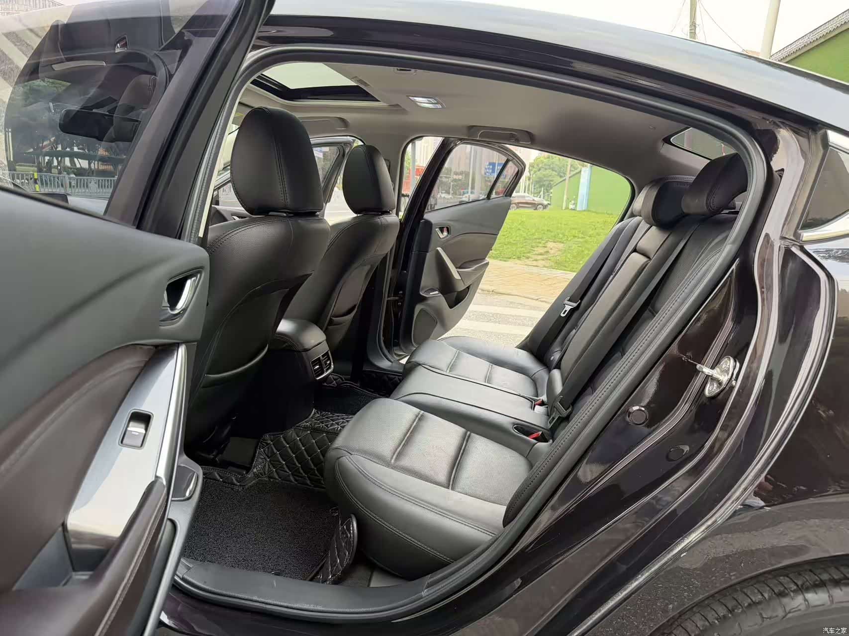 Mazda Atenza, 2019 11
