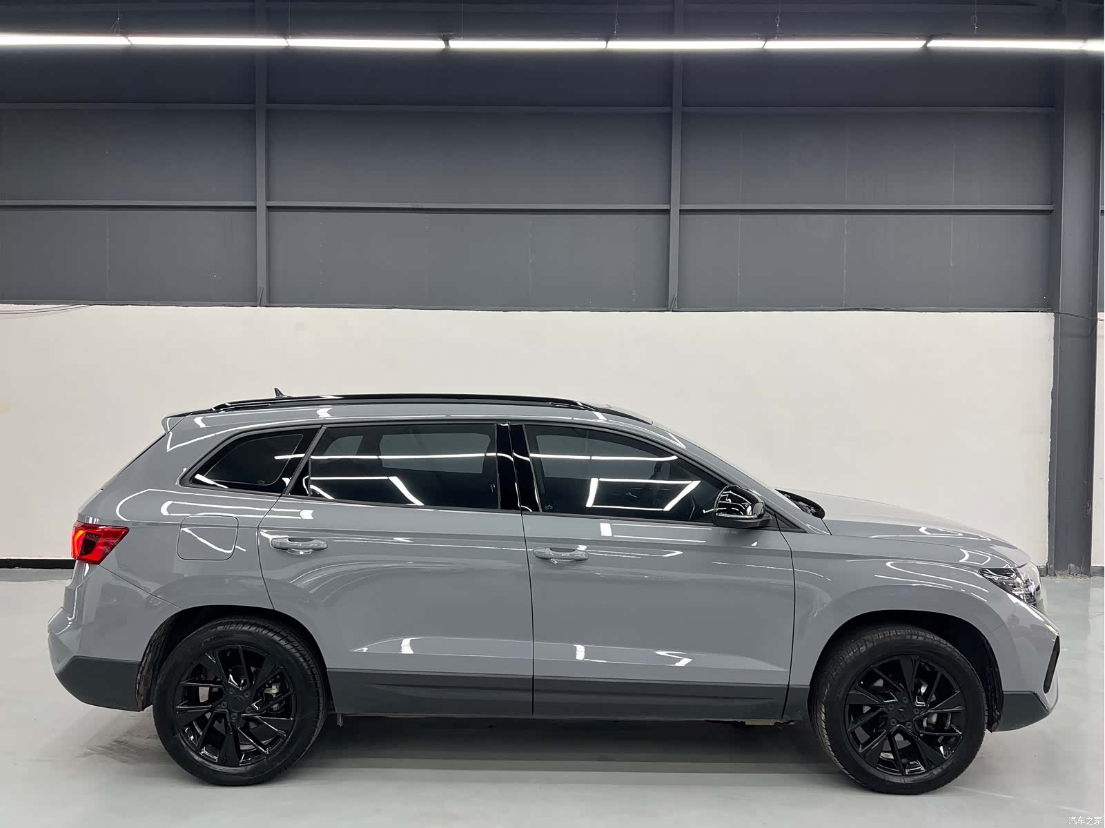 Volkswagen VS7, 2022 4