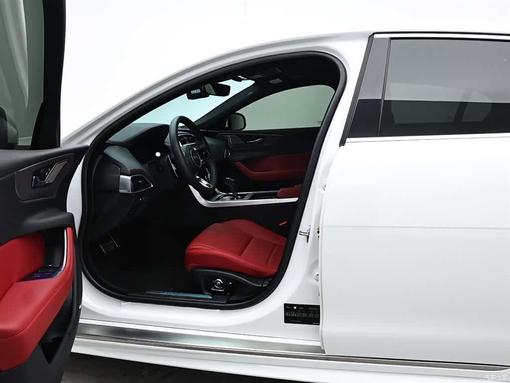 Land Rover XEL, 2025 10