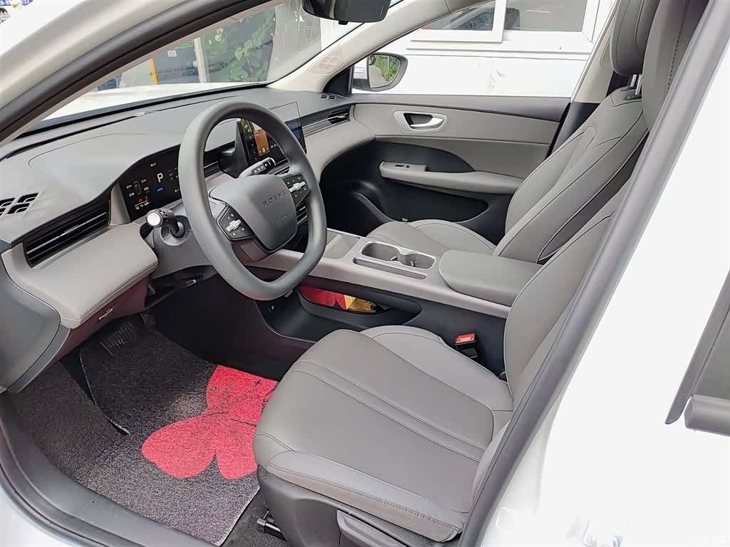 Roewe D6, 2026 7